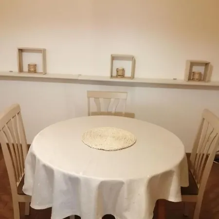 Apartman Meuble A *